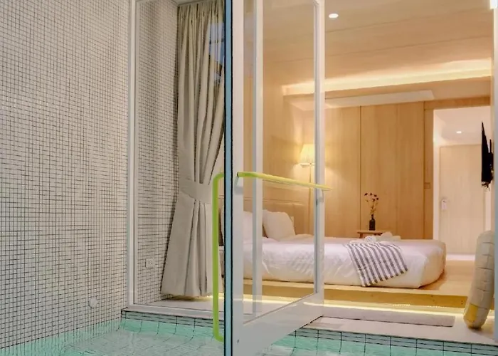 Luxury Itsaraphap Bed & Breakfast *